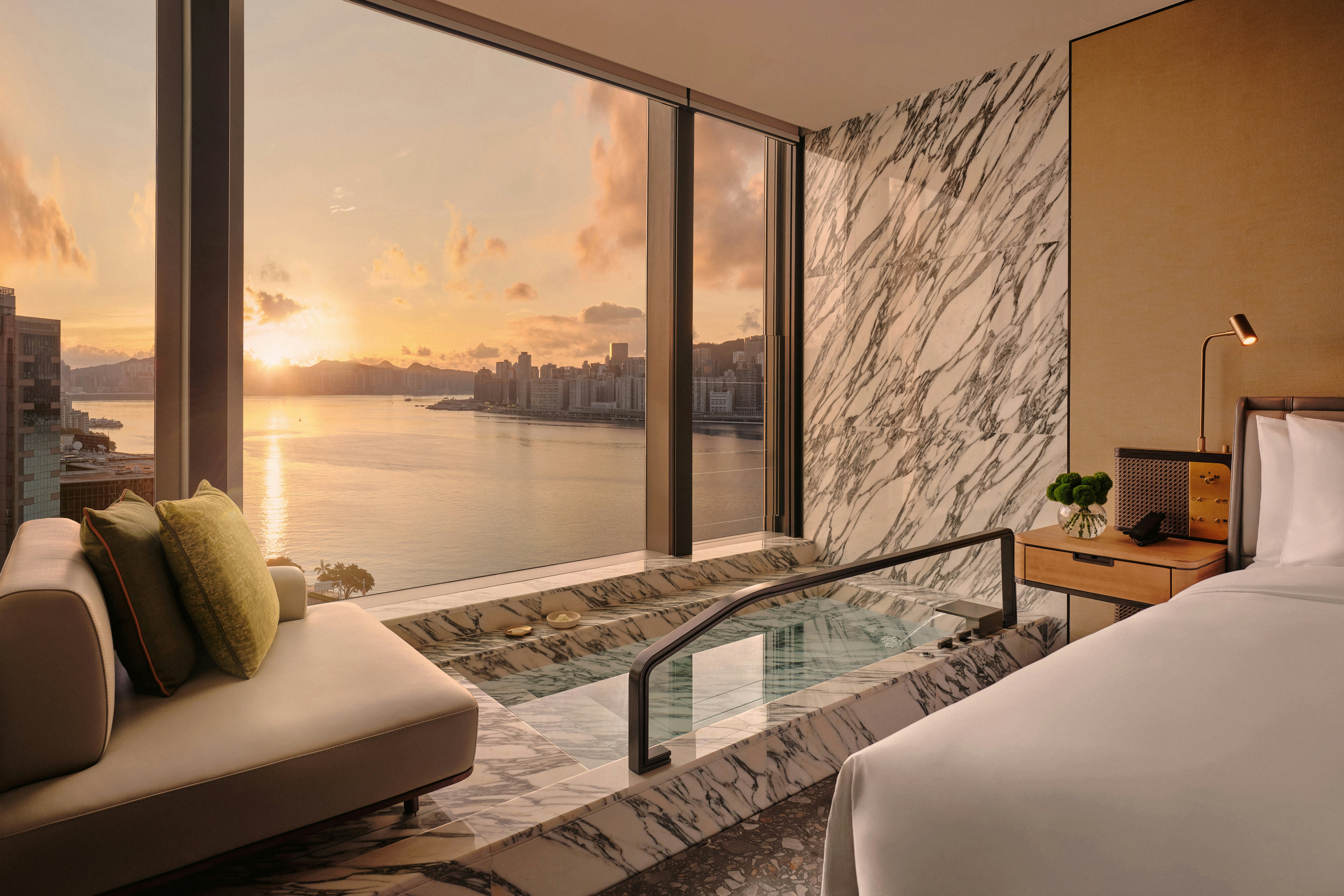 Kimpton Tsim Sha Tsui 20/50