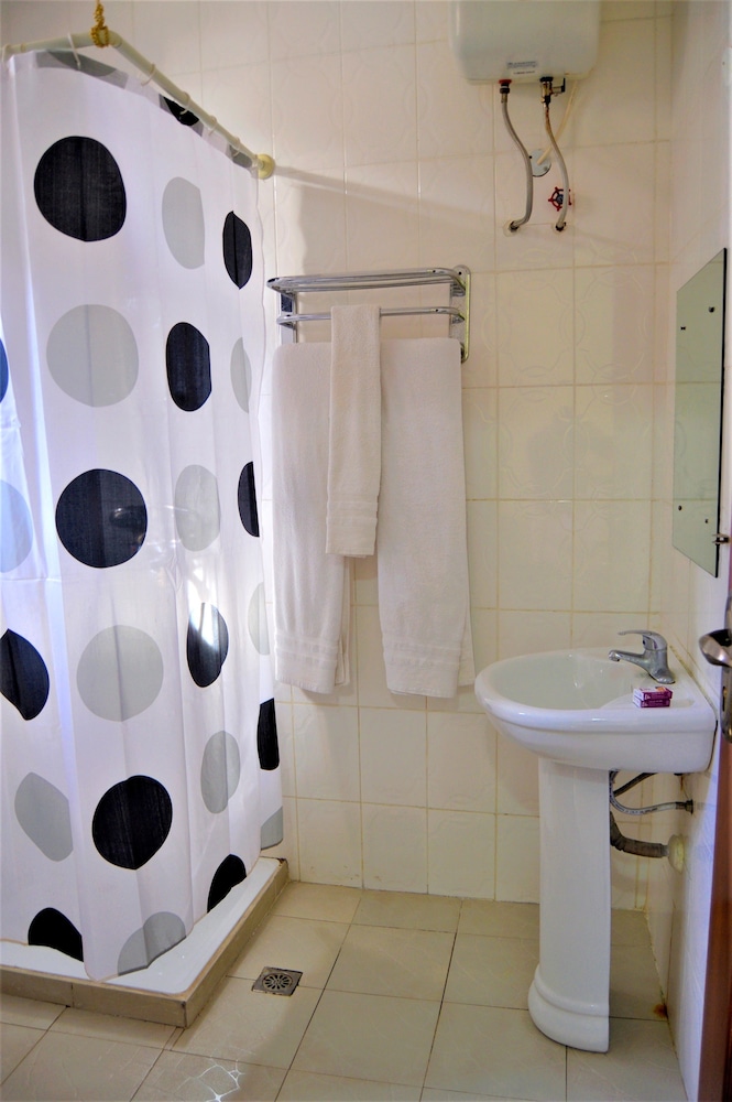 M Hotel Mbezi 52/71