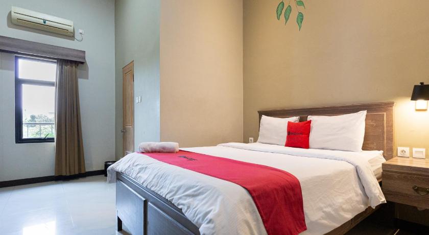 Reddoorz Plus Near Mall Slipi Jaya 17/50