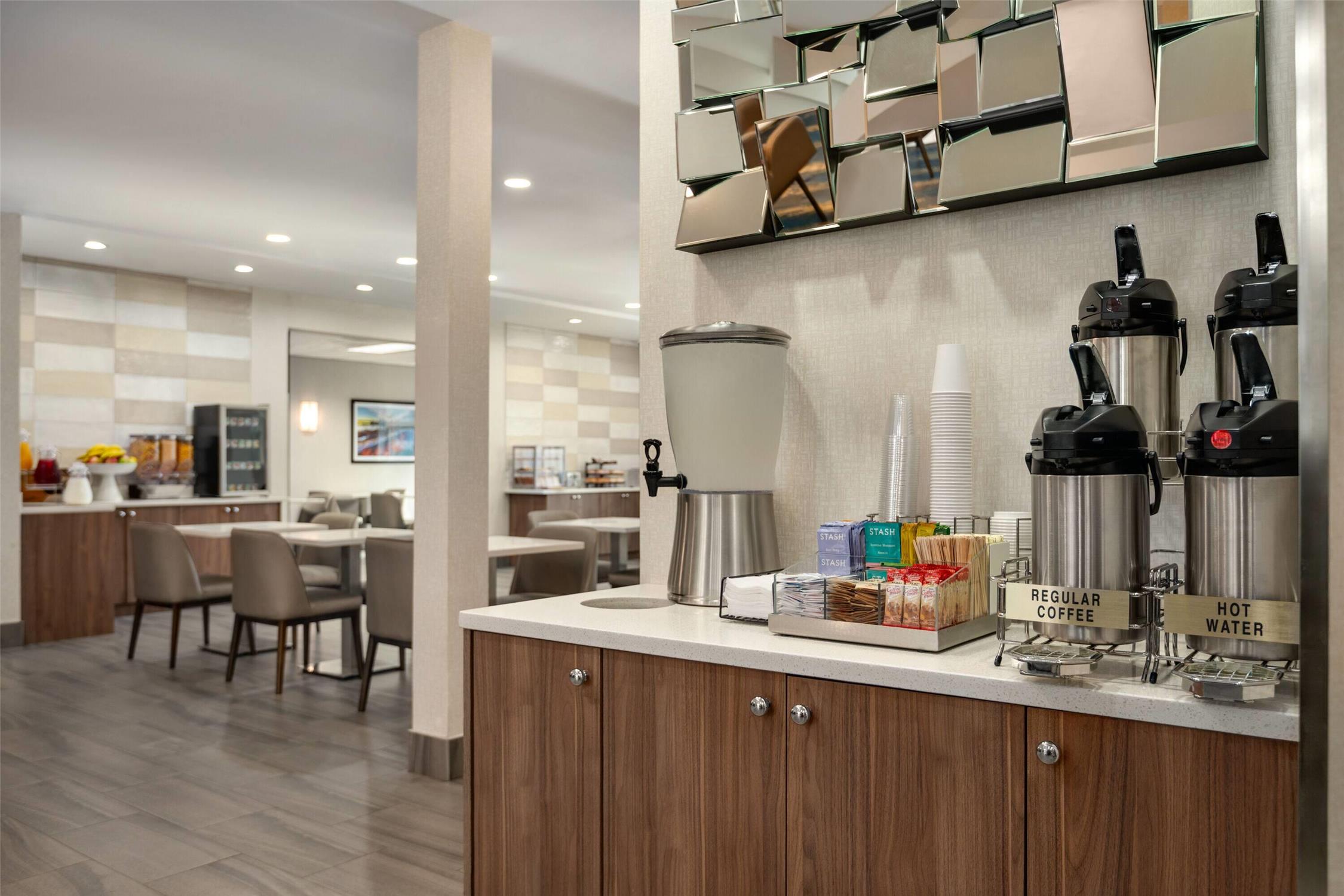 La Quinta Inn Vancouver Airport 49/65