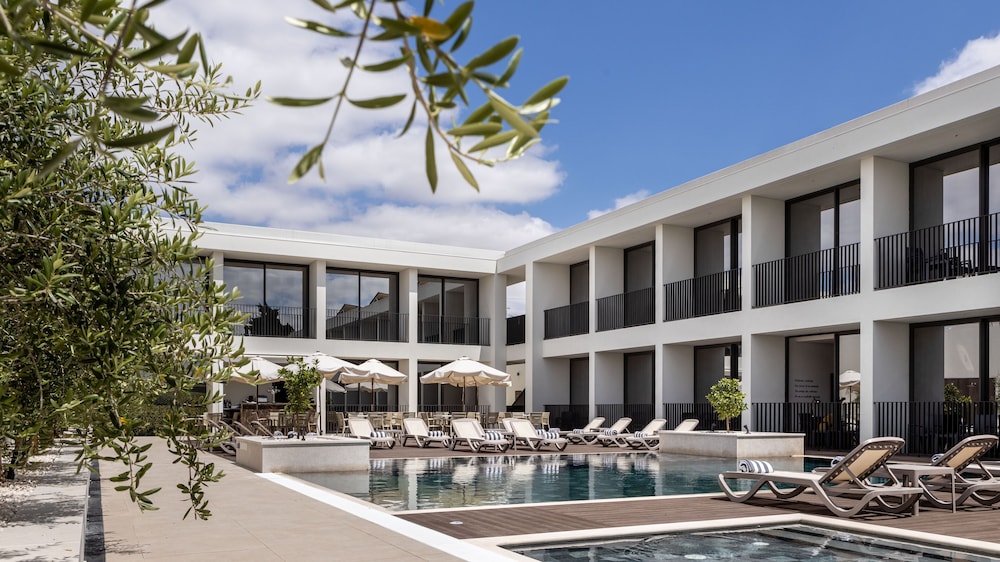 Evora O Cante Hotel 61/68