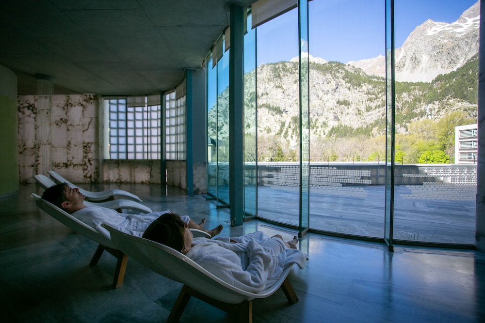 HOTEL BALNEARIO DE PANTICOSA RESORT 18/43