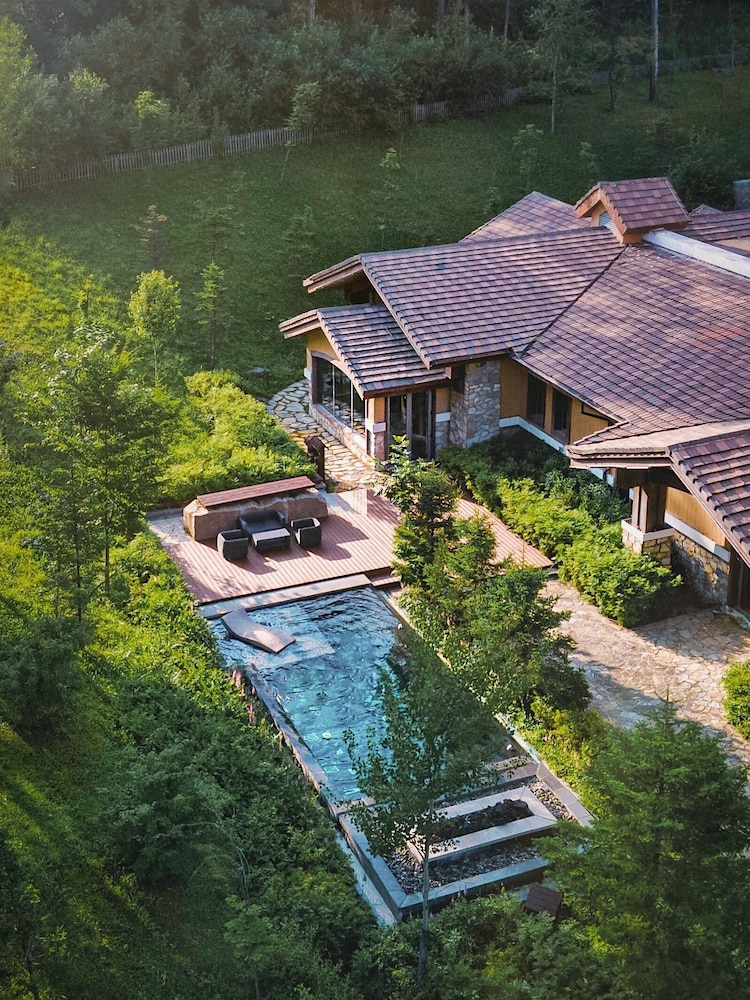 Park Hyatt Changbaishan 50/55