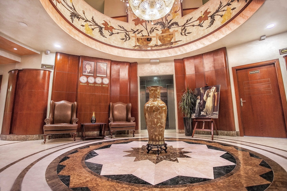 Sofia Suites Hotel 11/17