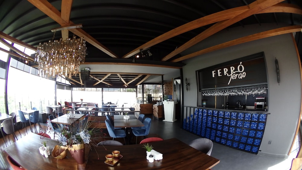 Hotel Ferro 31/50