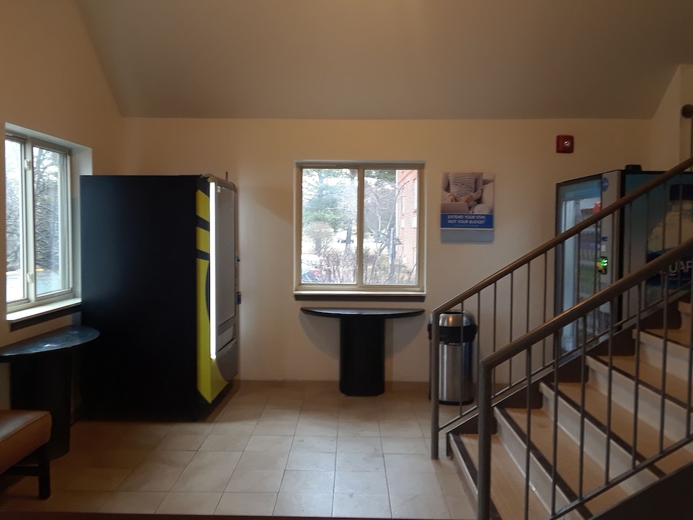 Welcome Suites Hazelwood Extended Stay Hotel 33/59