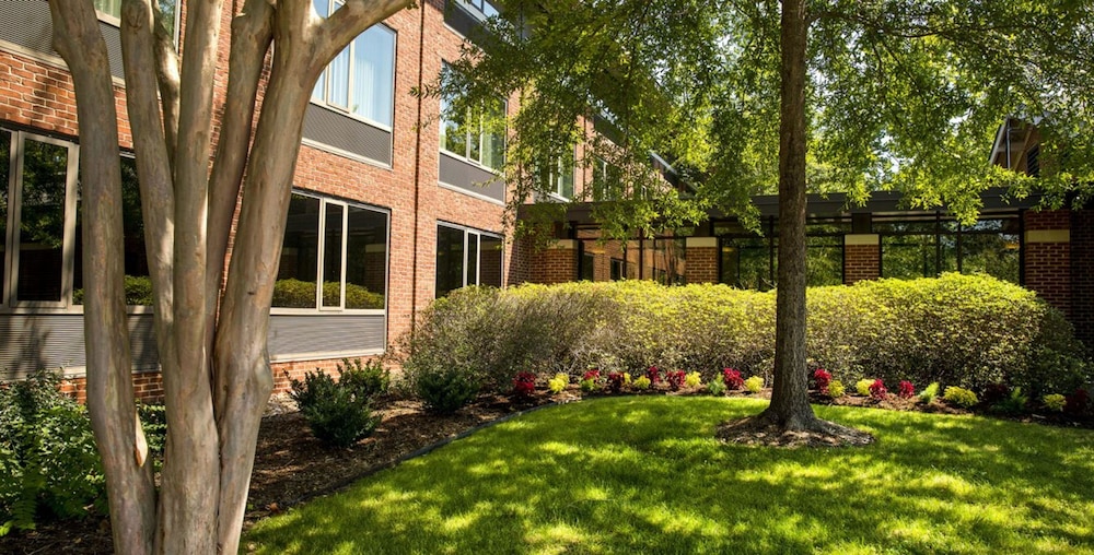 Woodlands Hotel & Suites - A Colonial Williamsburg Hotel 61/64