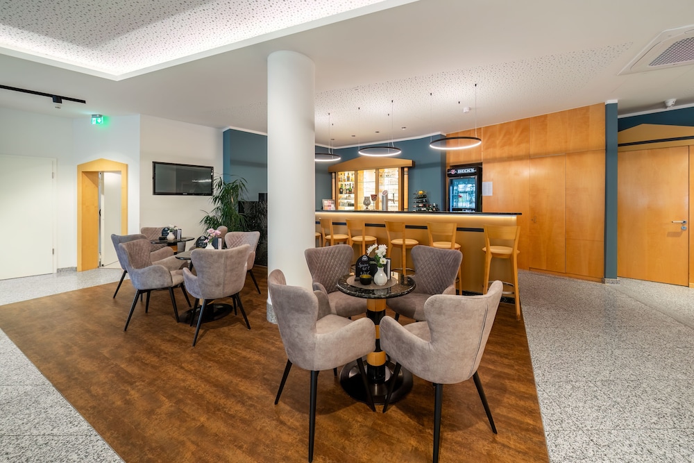 Azimut Hotel Dresden 43/66