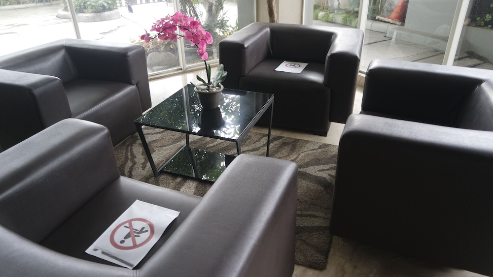 Avissa Suites 49/72