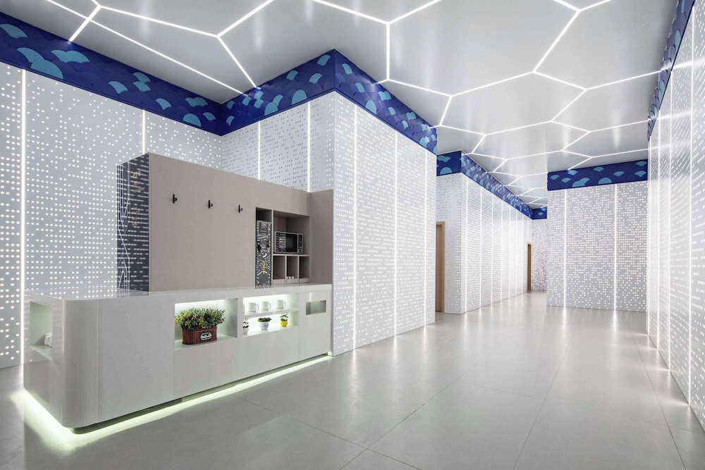 Microtel by Wyndham Handan New Century 9/26