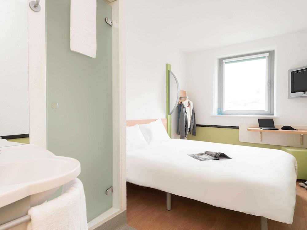 Ibis Budget Bradford 14/28