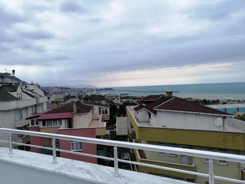 ALYA SUITE HOTEL 4/49
