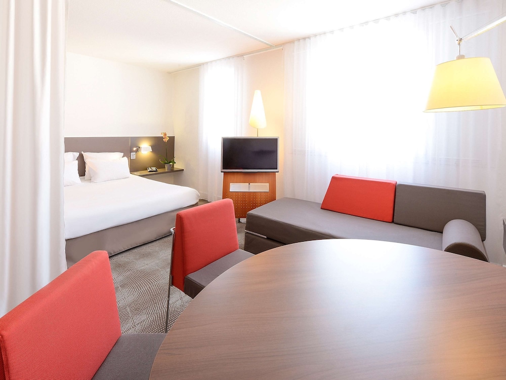 Novotel Suites Clermont Ferrand Polydome 24/72