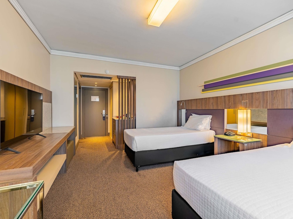 SUPERIOR, TWIN BEDS
