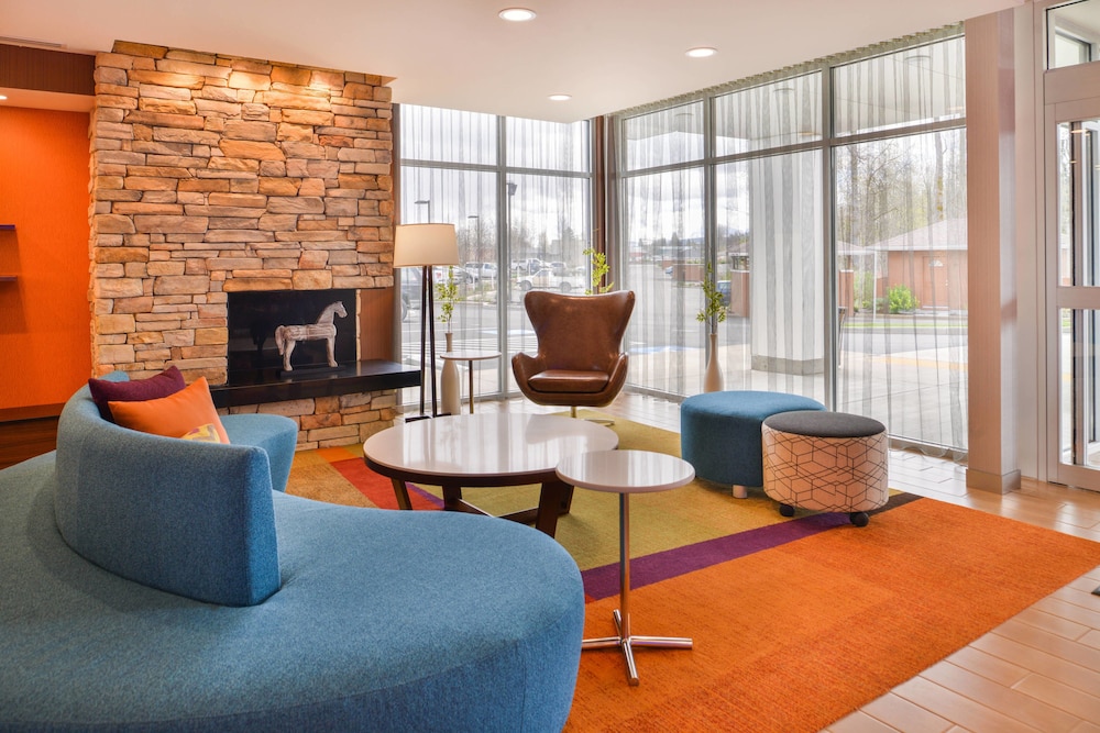 Fairfield Inn Suites Eugene East Springfield 36/47