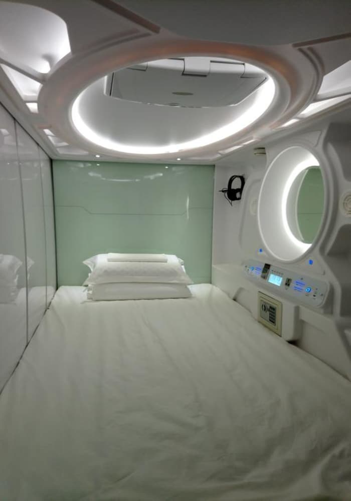 Stay With Me Capsules Hostel 9/15