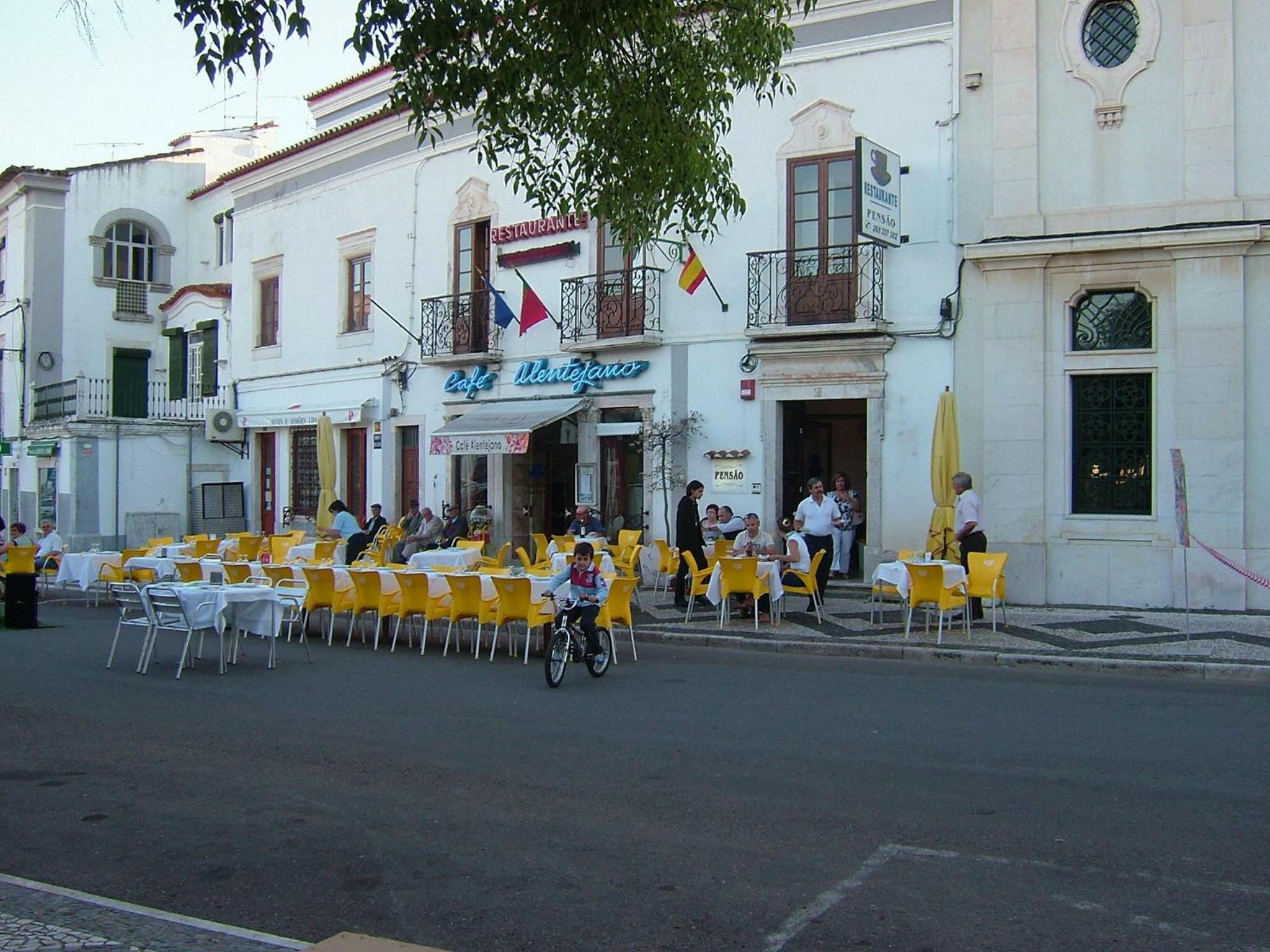 Alentejano Low Cost Hotel 42/50