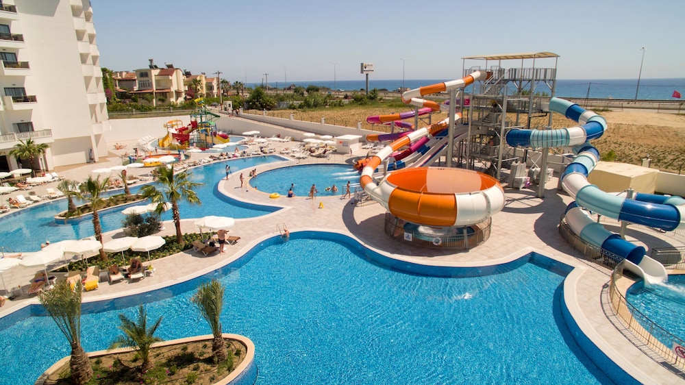 Calido Maris Hotel 50/60