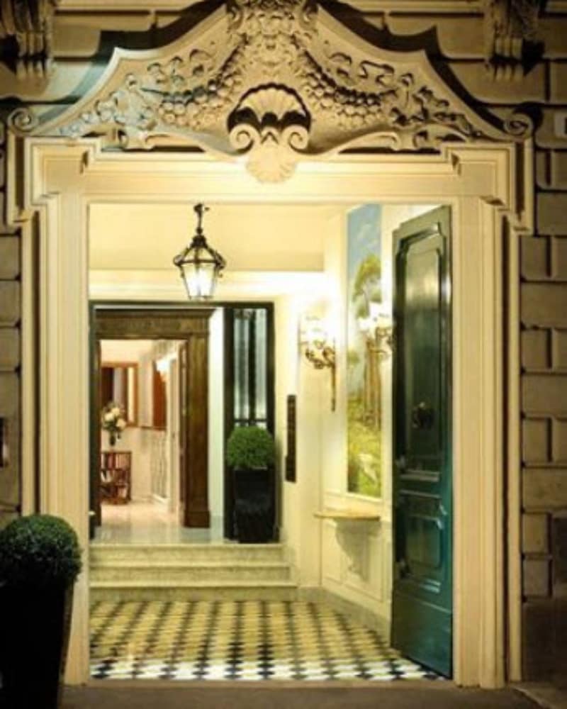 Suite Opera Rooms 27/35
