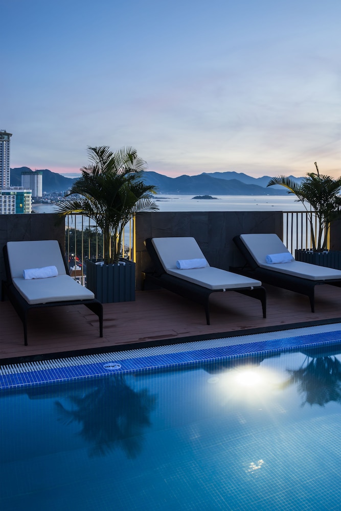 Venue Hotel 42/50