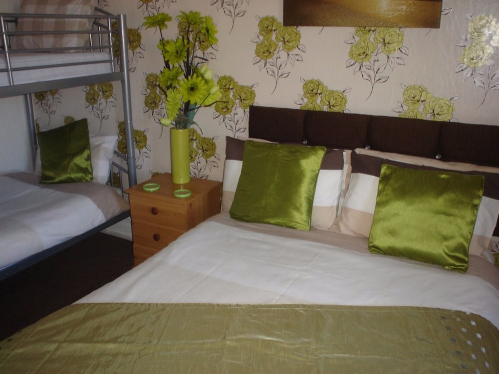 The Franklyn Hotel 10/50