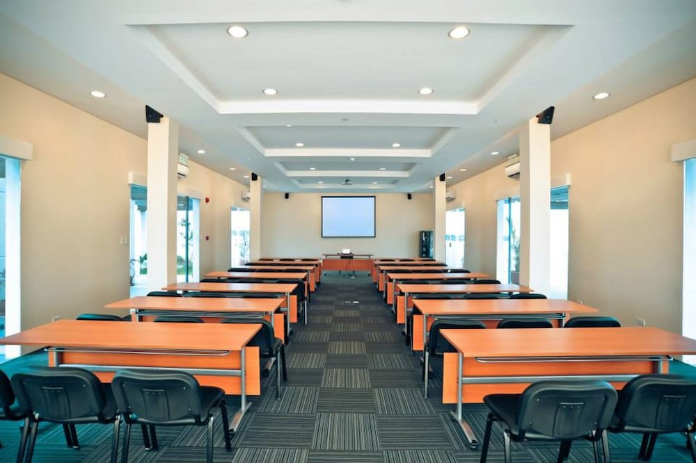 SAN TOMAS SUITES 23/29