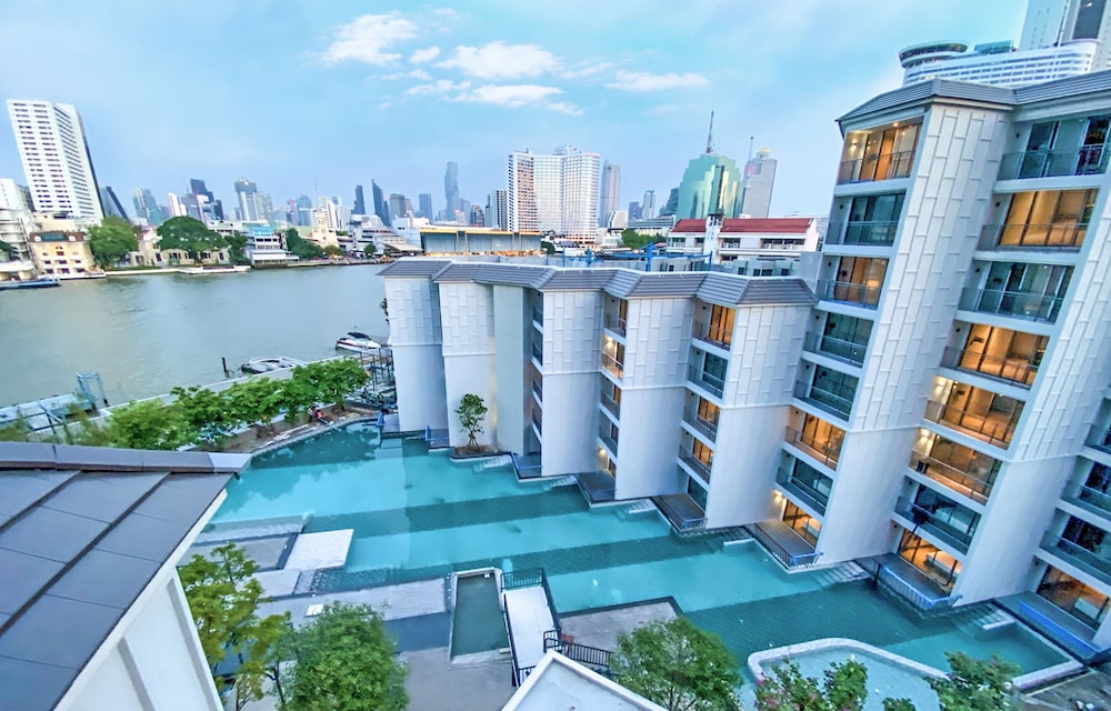 The Quarter Chaophraya by UHG 7/67