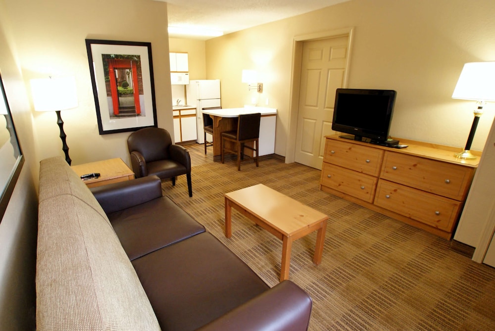Extended Stay America - Atlanta - Cumberland Mall 25/50