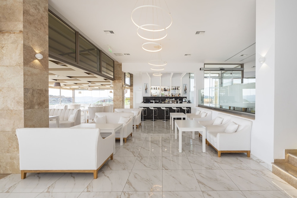 White Rock Of Kos - Adults Only 8/62