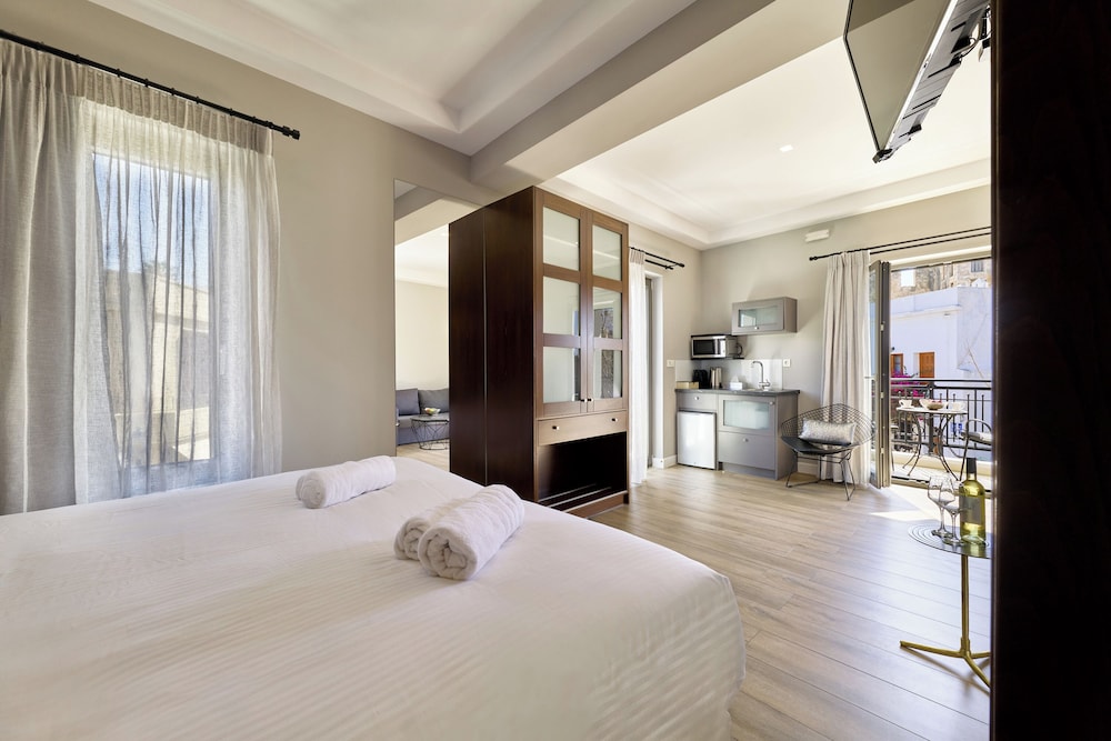 Nival Luxury Suites 11/50