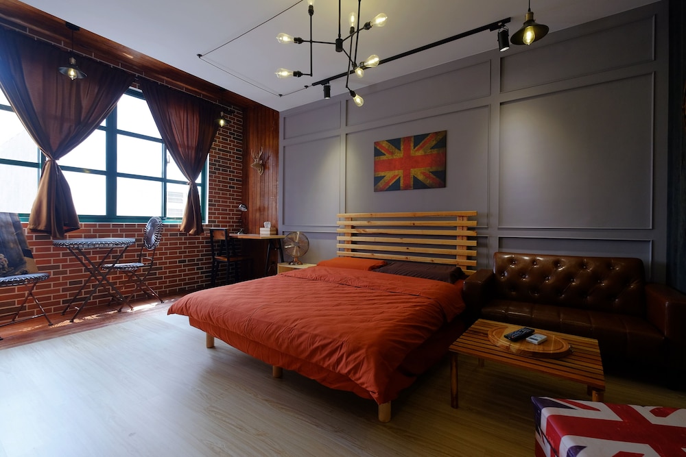 Baker Street Design Inn 34/49