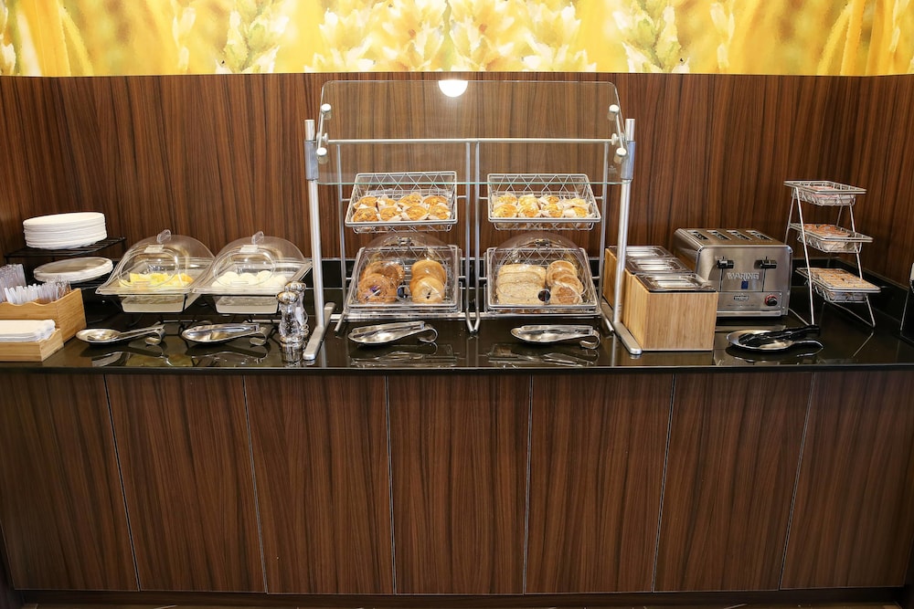 Fairfield Inn Suites By Marriott Madison Verona 27/34