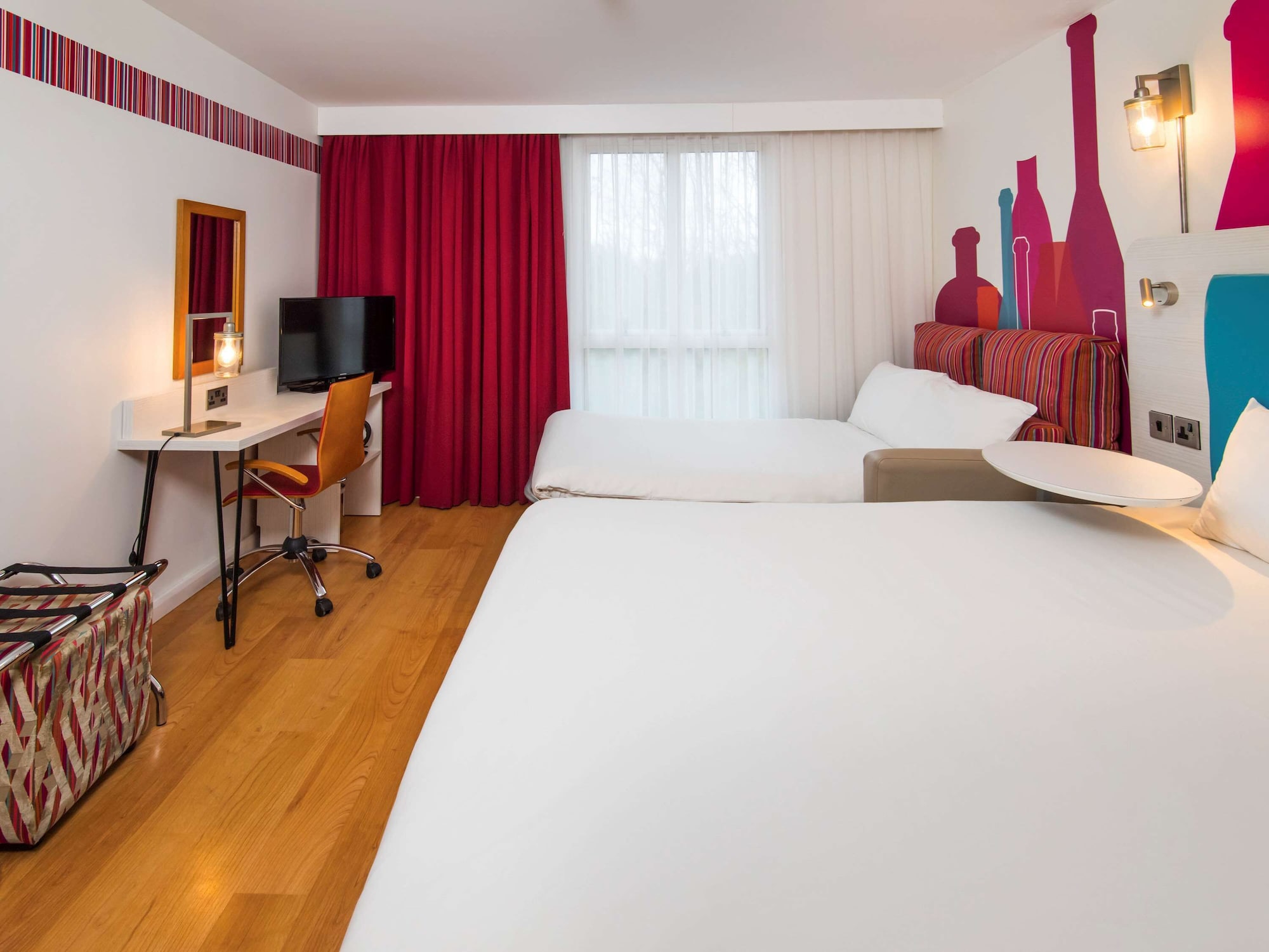 غرفة عائلية بسرير مزدوج مع أريكة، Ibis Styles Barnsley 10/10