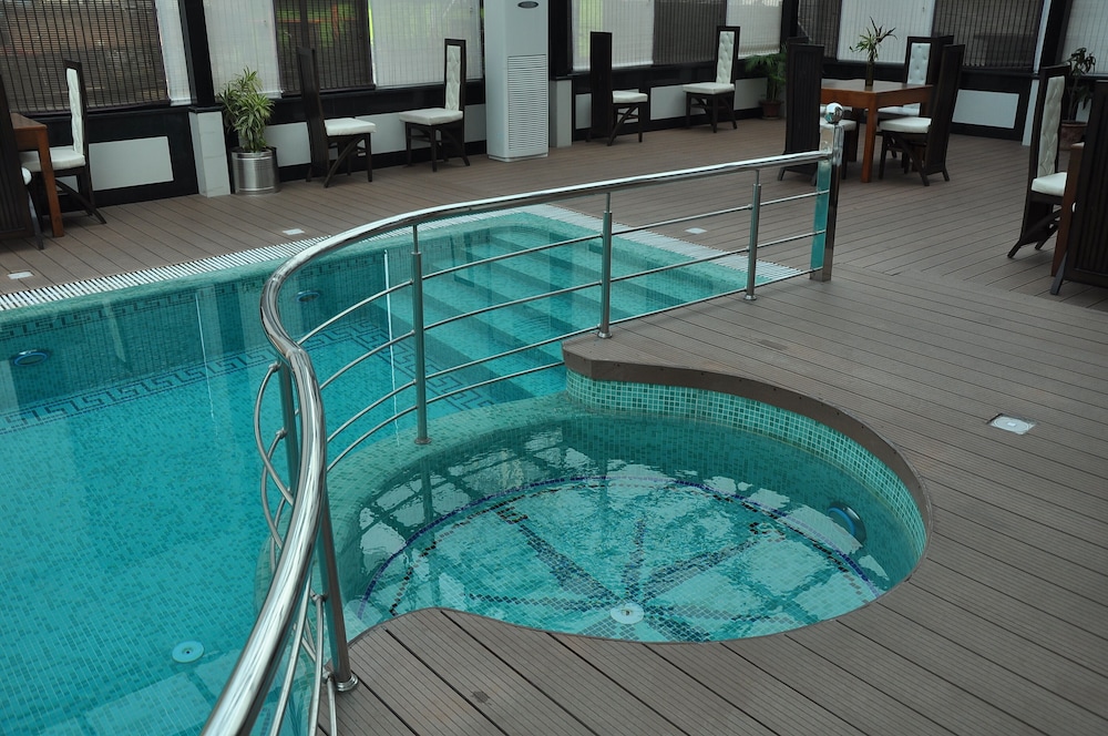 Hotel Jsr Continental 25/50