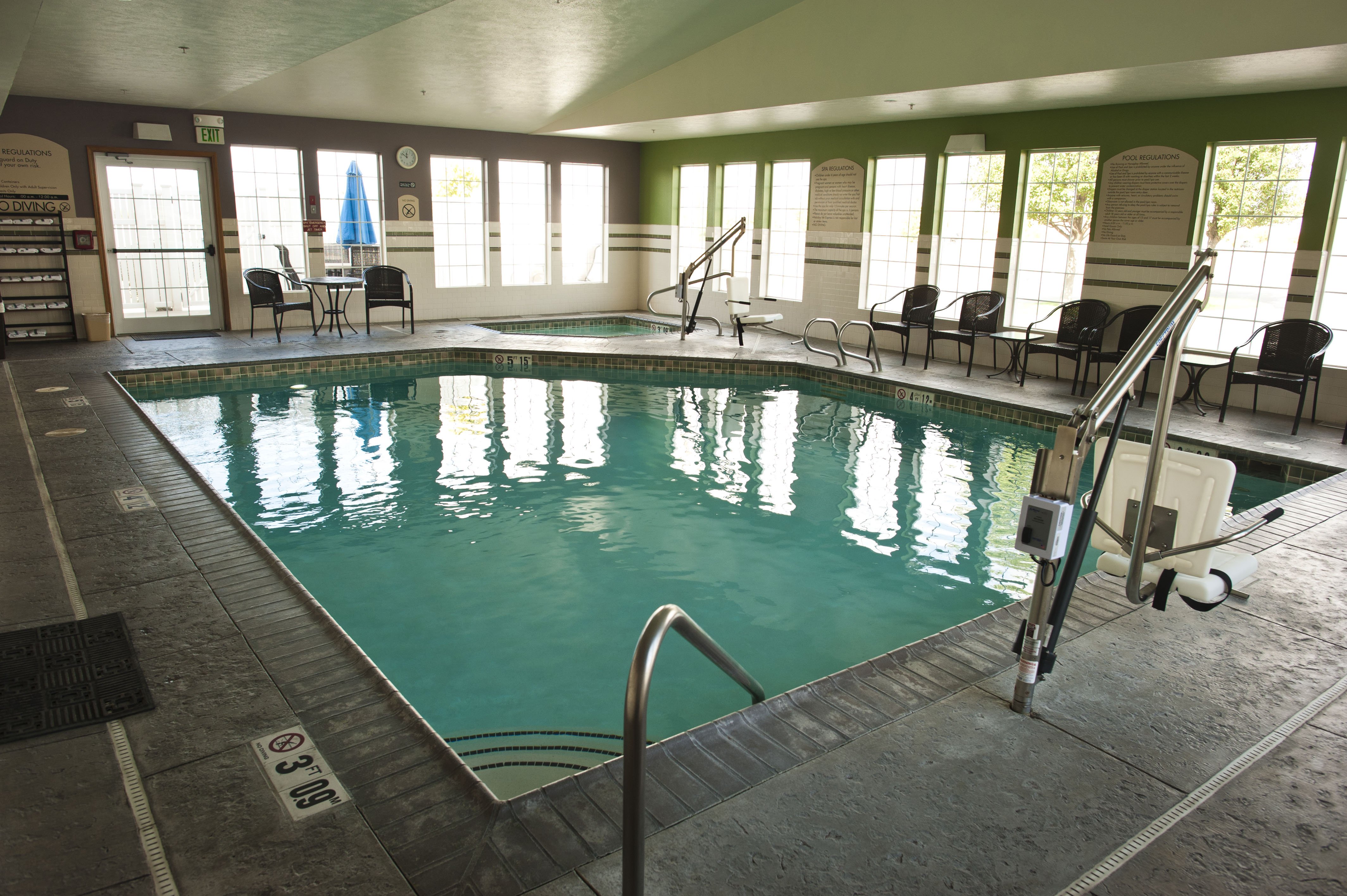 Holiday Inn Express Walla Walla 58/59