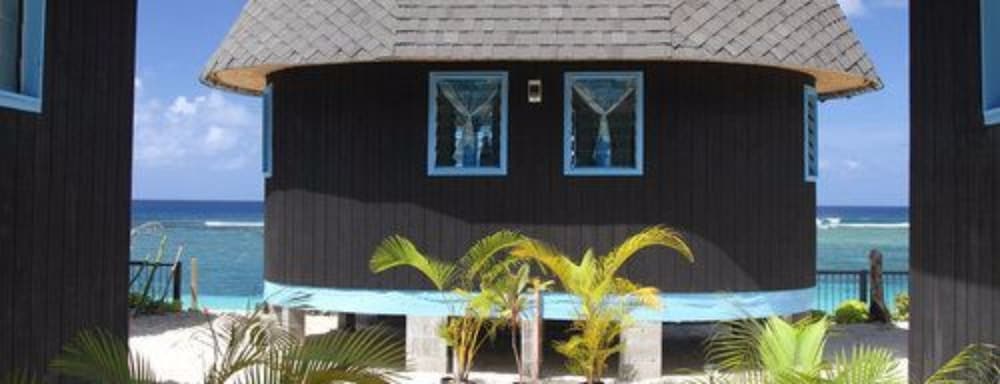 Litia Sini Beach Resort in LALOMANU