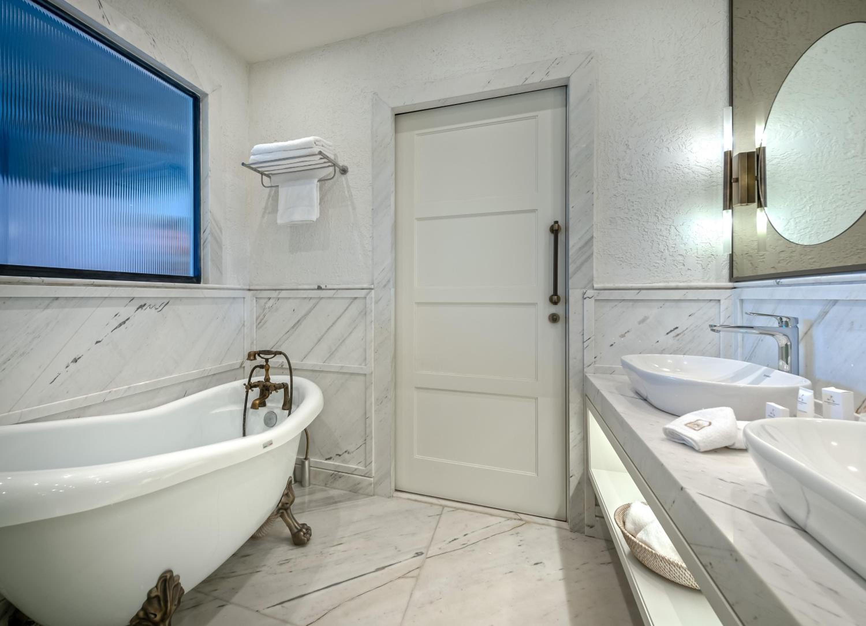 2 Bedrooms, Suite, Beach Front, Sofa، Casa Nonna Bodrum – Adults Only +16 8/10