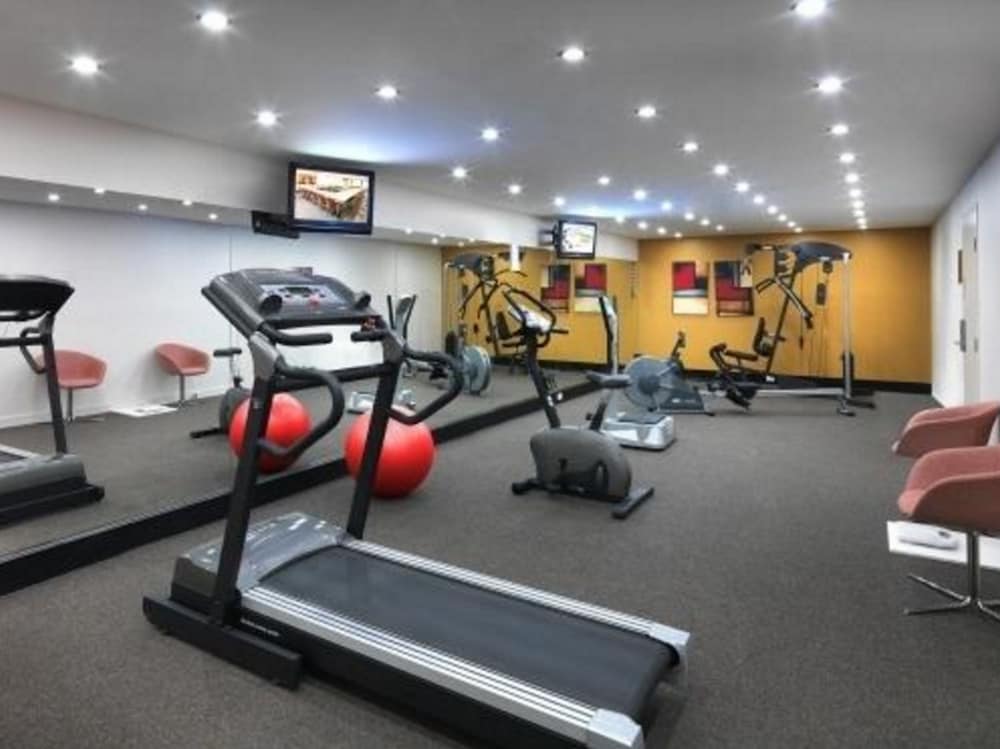 Quest Albury 24/41