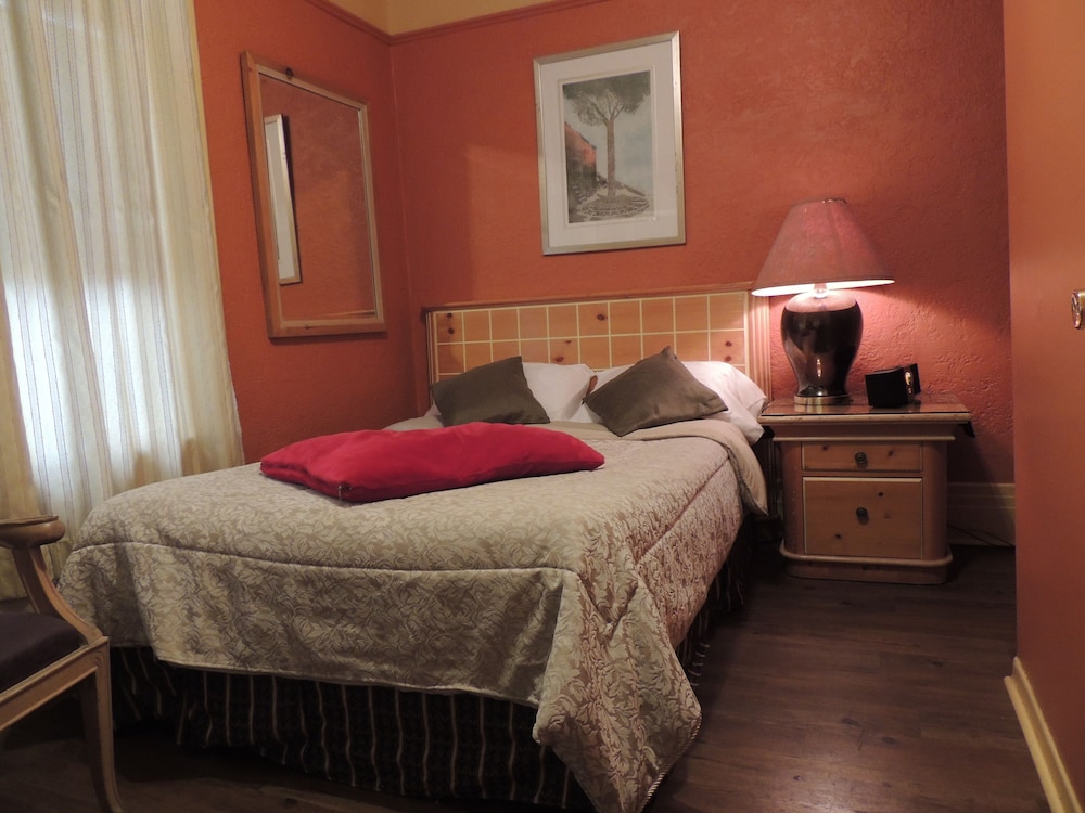ROOM, DOUBLE BED, PRIVATE BATHROOM