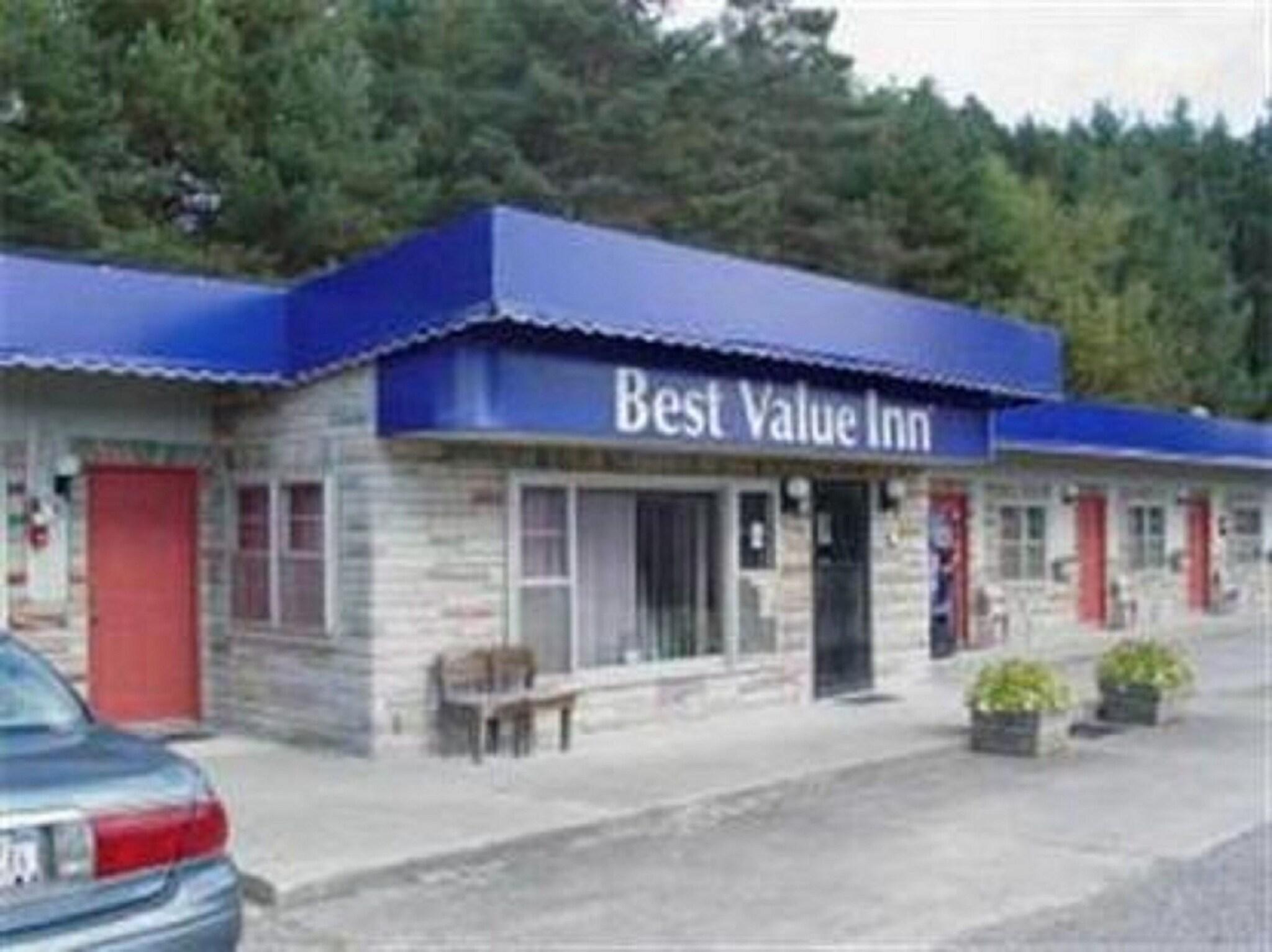 Best Inn 3/17