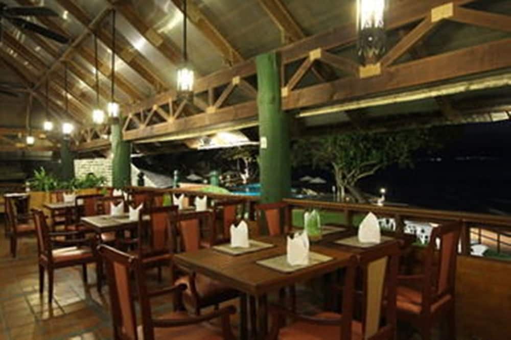 Sunset Park Resort And Spa 56/75