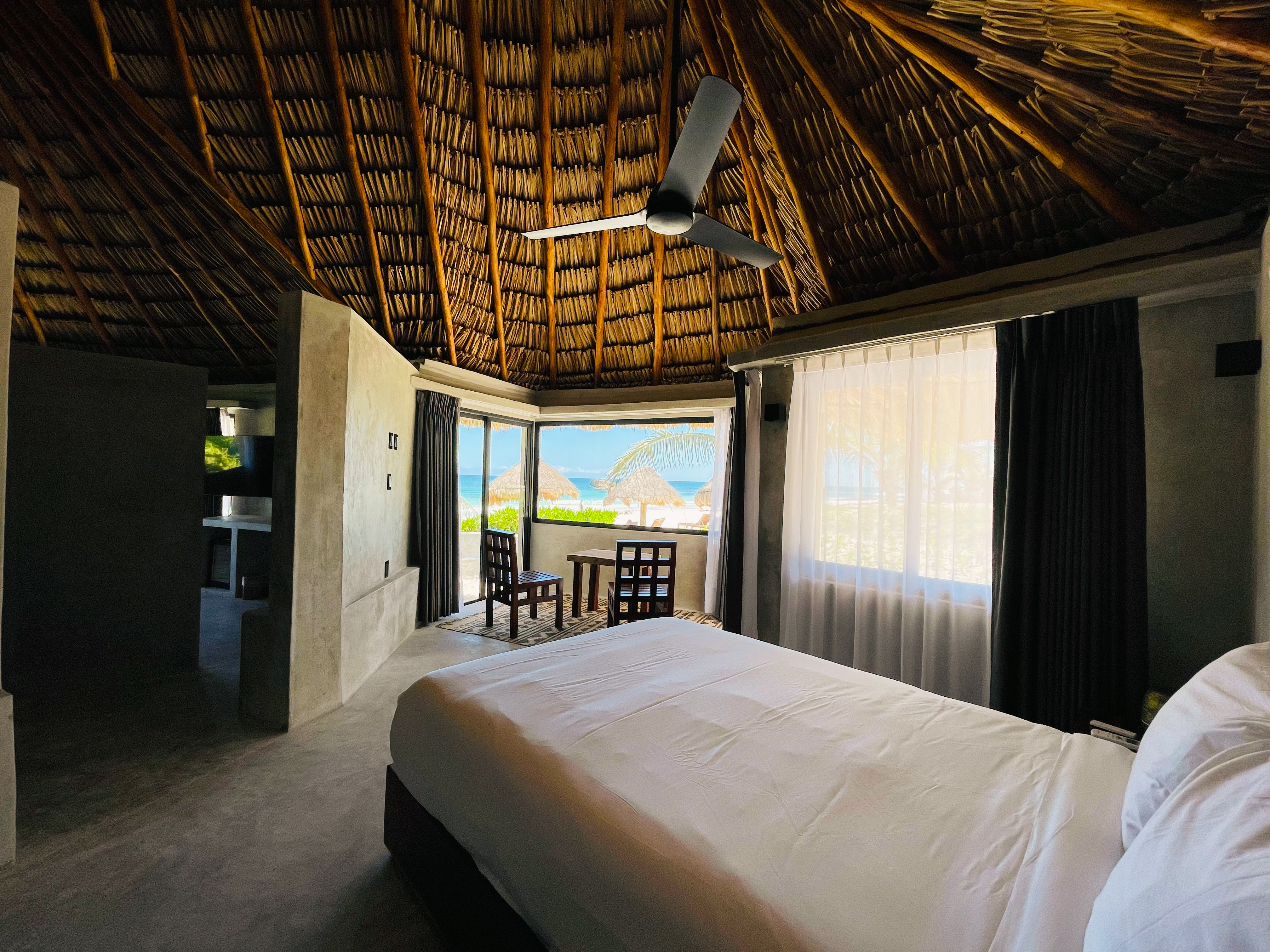 Superior, King Bed, Ocean Front