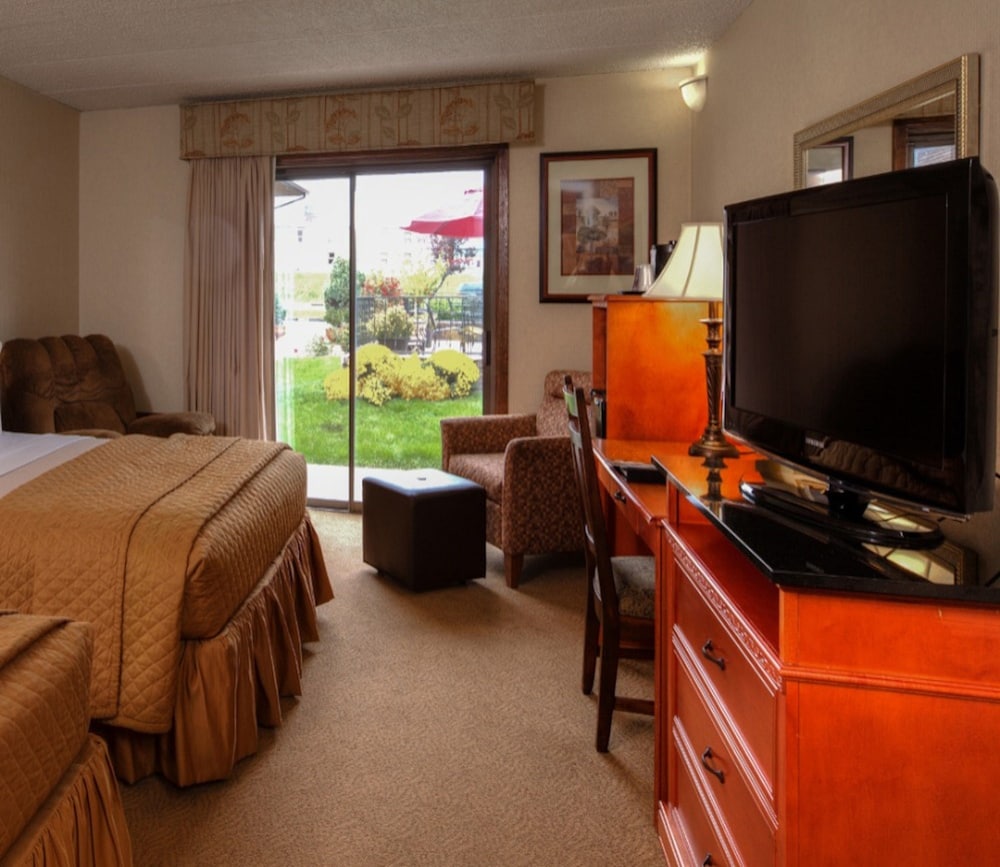 Foothills Inn 10/22