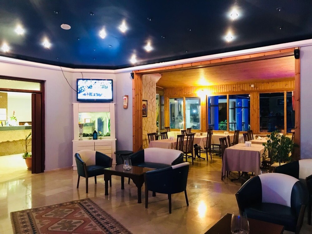 Mountain View Hotel 27/49