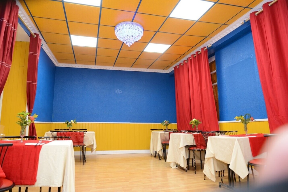 Hotel Aux Armes de Belgique 18/33