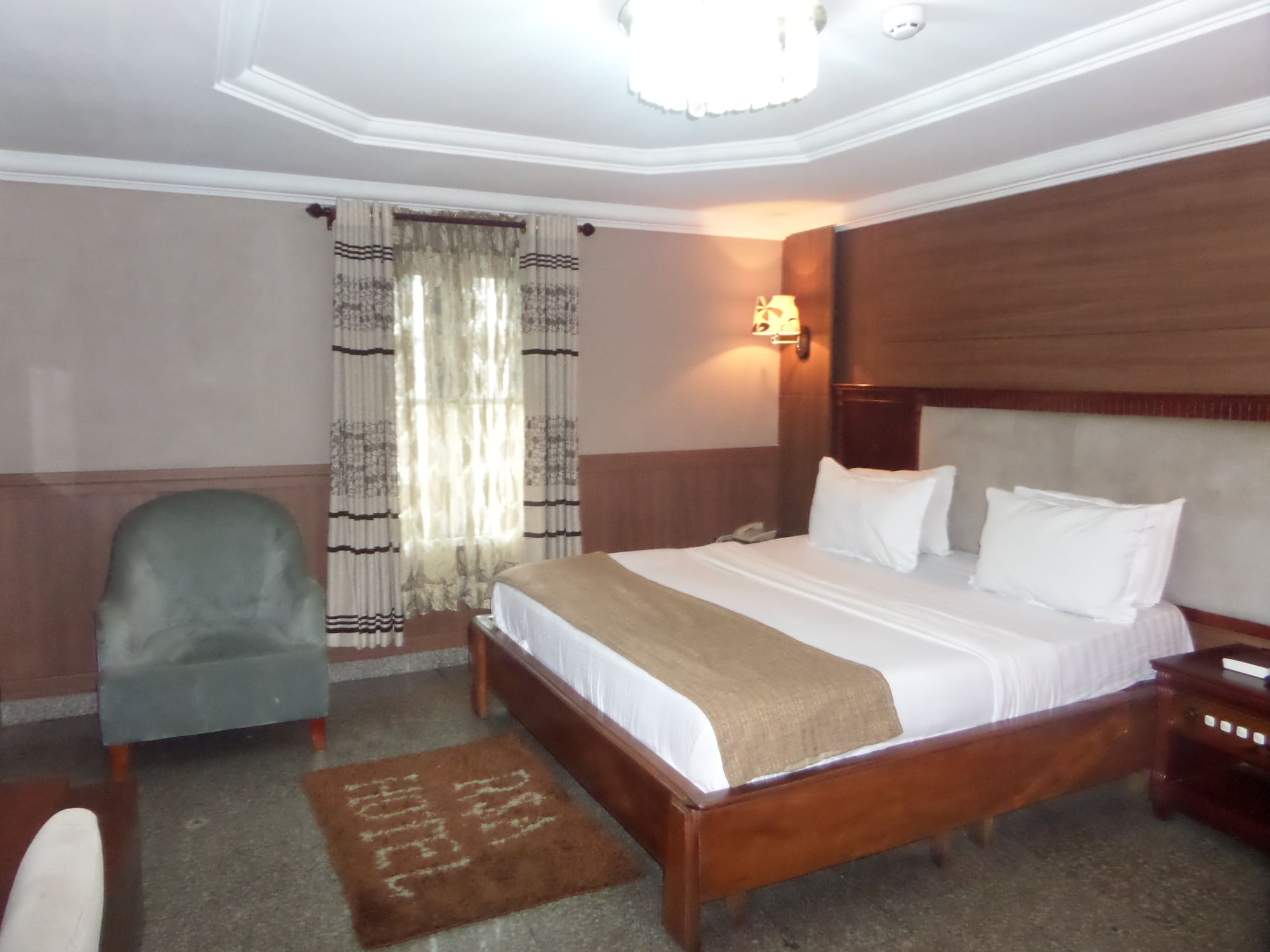 STANDARD, DOUBLE BED