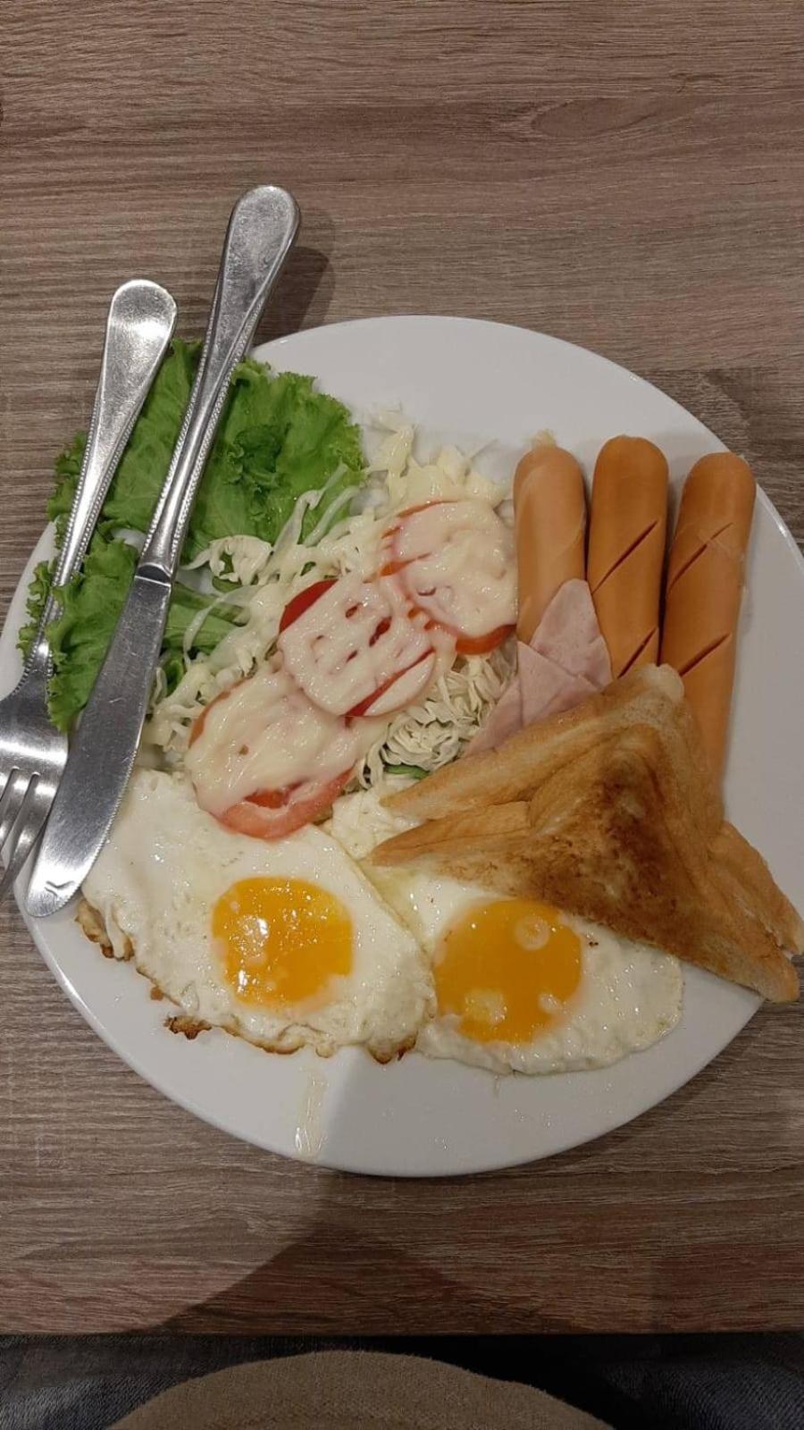 Ivory Palace Hotel 25/50