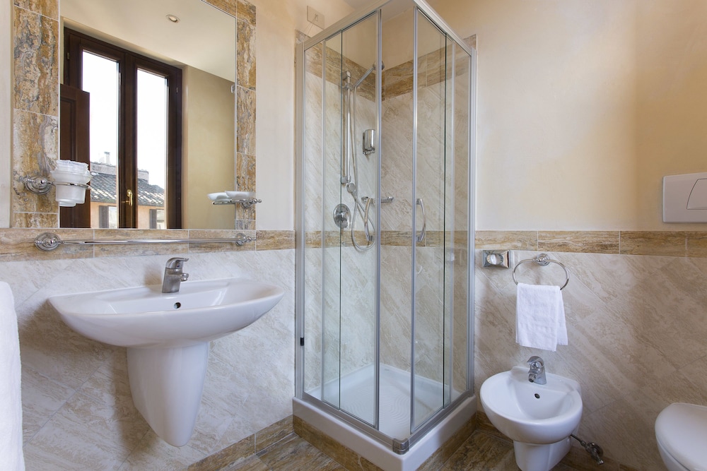 Hotel Teatro Pace 37/50