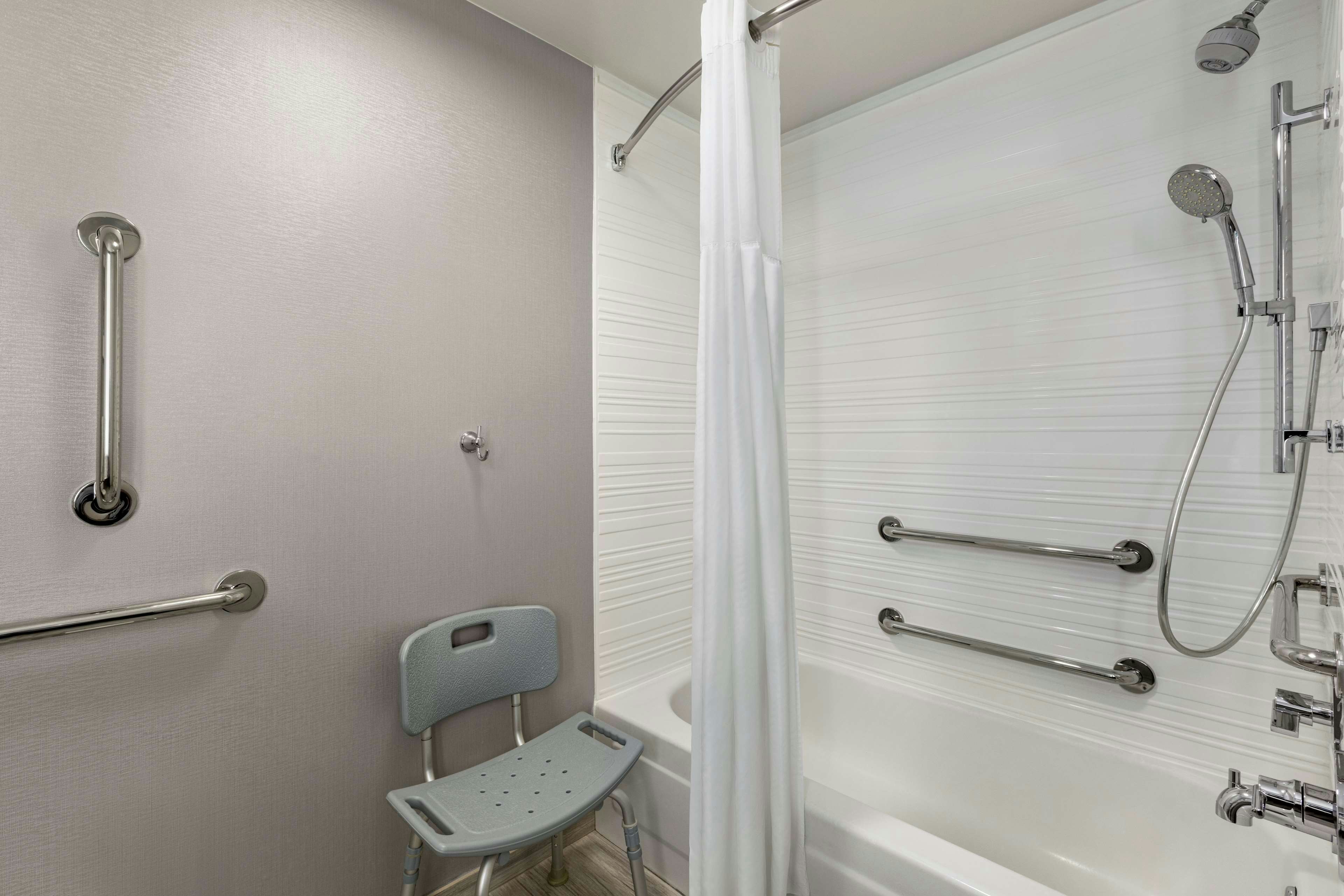 Hampton Inn Chicago-O'Hare International Airport 78/79