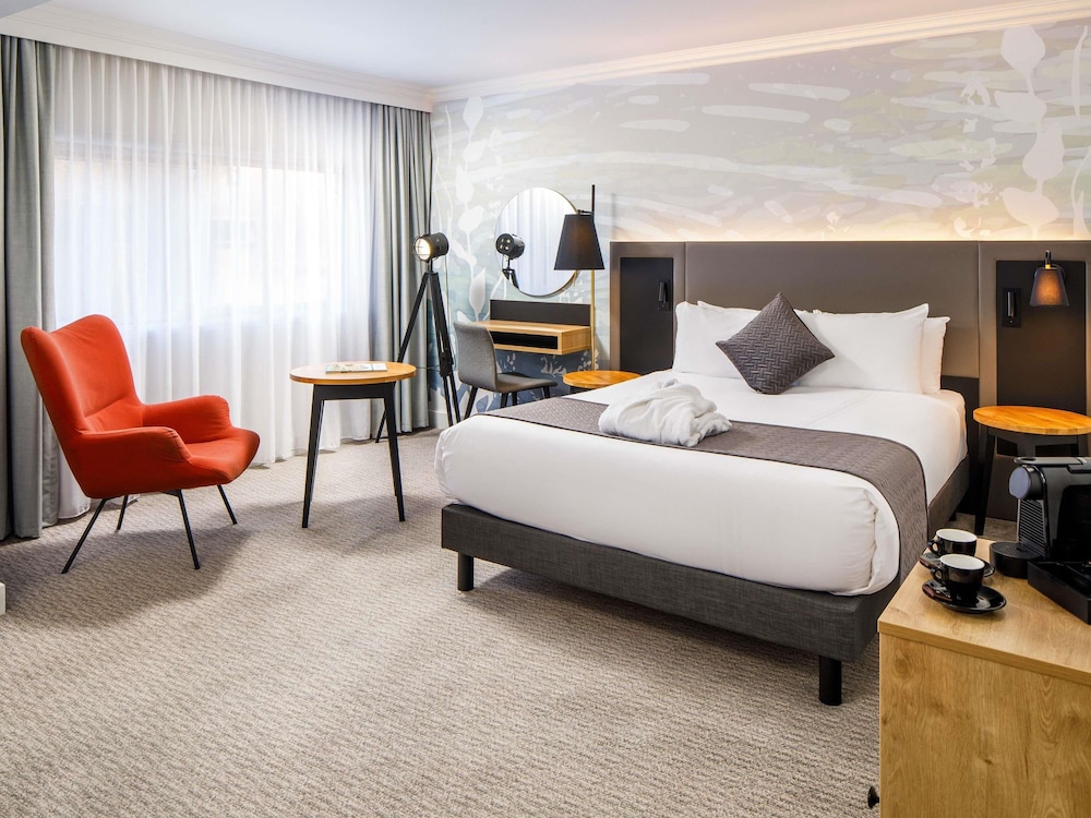 Mercure Bedford Centre Hotel 8/50